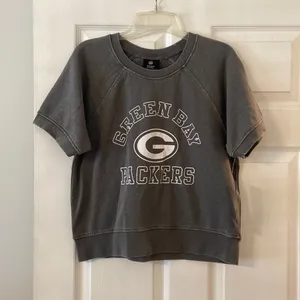 NFL GREEN BAY PACKERS shirt size L brand new with tag length 22” bust 36” thumbnail 1