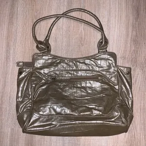 Gold Pewter metallic faux leather buckle handbag thumbnail 3