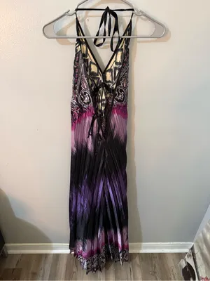 V-Neck Halter Maxi Dress in Black, Purple & Pink thumbnail 8