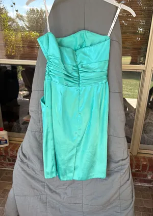 Homecoming Dress Green thumbnail 1