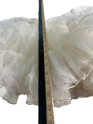 Vintage White Tiered Lace Skirt With Elastic Waist Tulle Layers And Flowy Design thumbnail 4