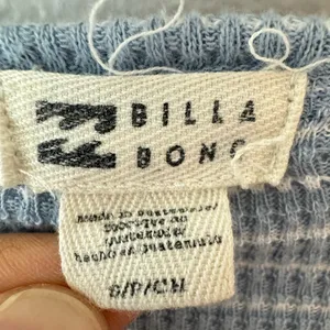 • Billabong • Women’s Anyday Henley Top Size Small thumbnail 3