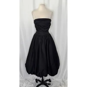 NWT!! HELLO MOLLY Upon A Cloud Strapless Bubble Midi Dress Solid Black X-Small‎ thumbnail 2