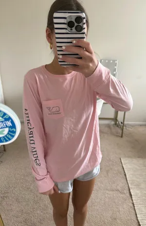 Vineyard Vines Long Sleeve Women’s thumbnail 1