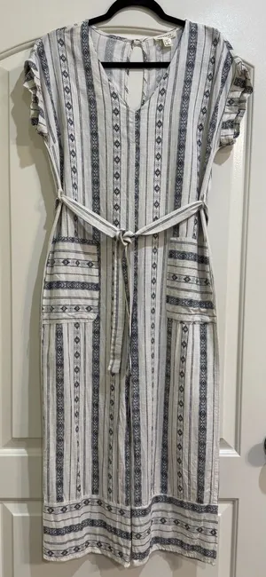 Monteau Los Angelas White and Navy Jumpsuit. Size L thumbnail 1