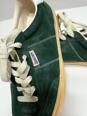 Golden Goose Soul Star‎ Low Top Velvet Sneakers - Size 39. thumbnail 3