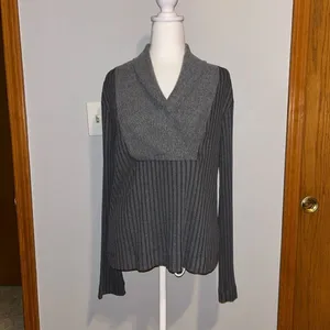 NIKE women’s Yoga Luxe Ribbed Cover Up‎ Sweater gray size M thumbnail 2