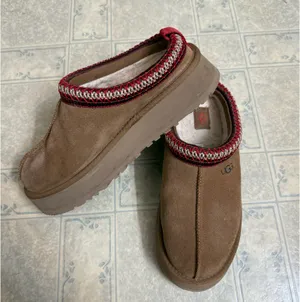 UGG Tazz Platform Slippers thumbnail 2