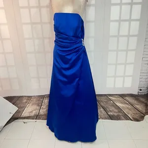 David's Bridal Royal Blue Strapless Side Ruched Bridesmaid Gown Dress Size 10 thumbnail 3
