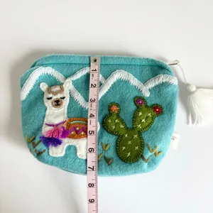 Wool Llama & Cactus Handmade in Peru Makeup Travel Cosmetics Bag Turquoise thumbnail 3