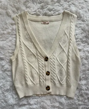 Francesca's cream sweater vest thumbnail 1