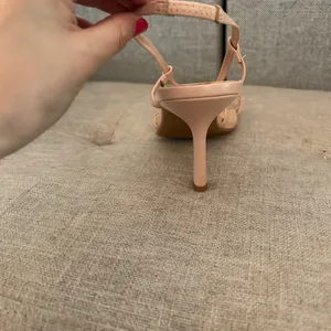 Elegant Pink/Nude Strappy Heels thumbnail 6