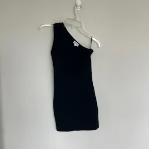 Superdown Nava Asymmetrical Mini Dress Size XS in Black thumbnail 2