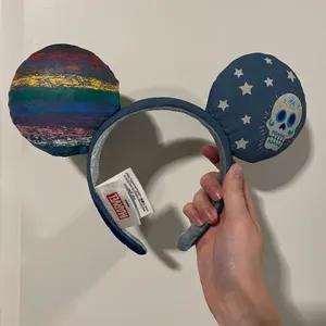 BNWOT Disney America Chavez Mickey Ears thumbnail 1