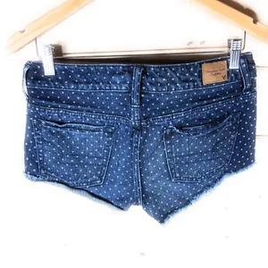 American Eagle Outfitters Cut-Off Denim Shorts‎ thumbnail 5