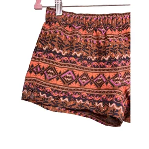 Patagonia Barely Baggies Mangrove‎ Tiki Henna Brown 2 1/2" Women’s Size Small thumbnail 3