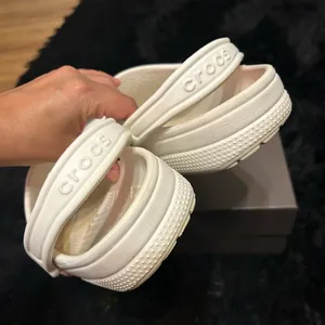 CROCS white clogs mules sandals shoes  thumbnail 4