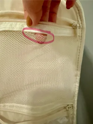 Amazon Narwey Hanging Toiletry Travel  Bag thumbnail 7