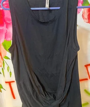 X246. Fabletics black tank top with built in bra. Size L thumbnail 1
