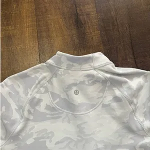 Lululemon Pace Pursuit Long Sleeve White Camo Top Size 6 thumbnail 10