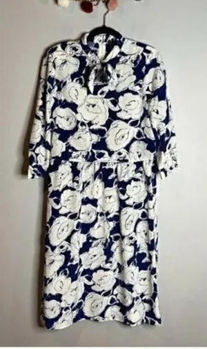 Vintage white and blue floral print dress thumbnail 1