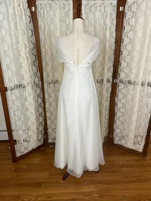 Pretty Vintage 90s Alfred Angelo Chiffon Wedding Gown thumbnail 6