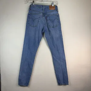 Levis Jeans Womens SIze SL Wedgie Straight Stretch‎ Mid Rise Button Fly *GUC* thumbnail 2