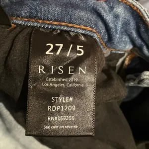 Risen Dark Wash High Rise Distressed Skinny Jeans Size 5/27 rdp1209 #780 thumbnail 8
