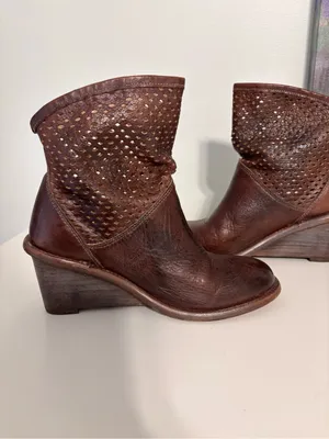 Bed Stu Cobbler Series Ankle Booties Womens Size 8 Brown Leather Wedge Western thumbnail 4