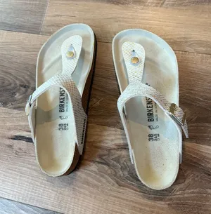 NEW Birkenstock sandals beige gizeh bs style women’s 7 thumbnail 1
