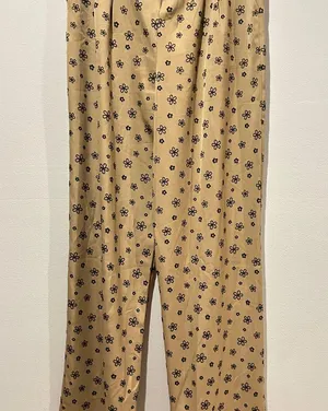 Le lis Floral Print Tan Pants thumbnail 1