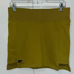Aelfric Eden Spicy Ed Jersey Knit Mini Skirt Skort Green Women’s S NWT thumbnail 4