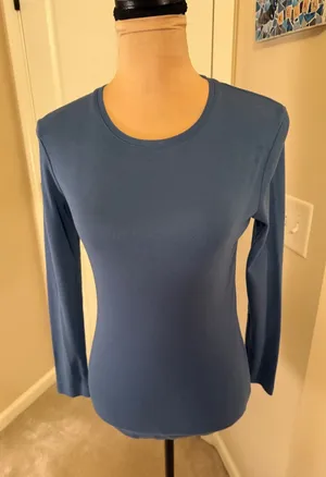 Classic Long-Sleeve Crewneck Top - Dusty Blue thumbnail 1
