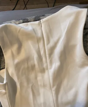 White dress Size XS thumbnail 4