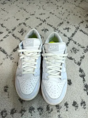 Nike Low Women’s Dunk Sneakers  thumbnail 2