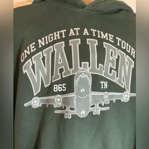 Morgan Wallen One Night at a Time 2024 Concert Tour‎ Sweatshirt Small thumbnail 2