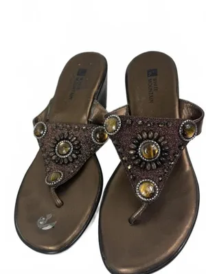 Beautiful Womens Shoes Size 8 Brown thumbnail 2