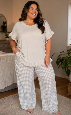 Plus Size Cream Ruffle Short thumbnail 1