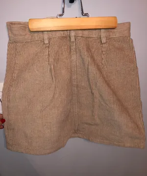 Skirt thumbnail 2