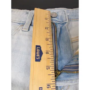 Old Navy OG Straight High Rise Jean Shorts Women’s Size 4 Blue Denim 3” Inseam thumbnail 8