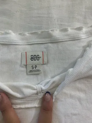 baby tee BDG thumbnail 3