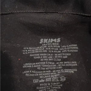 Skims Strapless Sculpting Bodysuit thumbnail 2