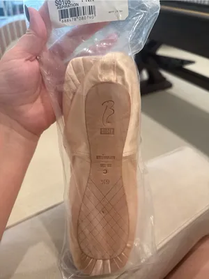Bloch Satin Pointe Shoe in Light Pink thumbnail 4