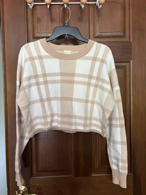 Altar'd State Sweater Cropped Long Sleeve thumbnail 1