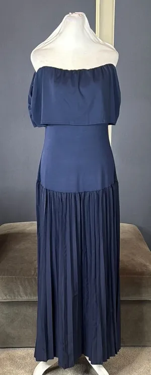 Women’s Navy Off-Shoulder Maxi Dress Pleated Skirt Size L thumbnail 1