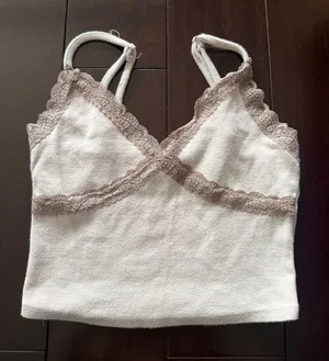 Garage lace tank top thumbnail 1