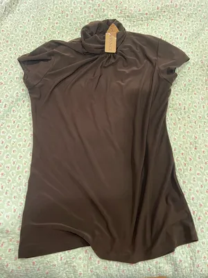 Women's Brown Mock Neck Short Sleeve Tee - Classic Stretch thumbnail 2