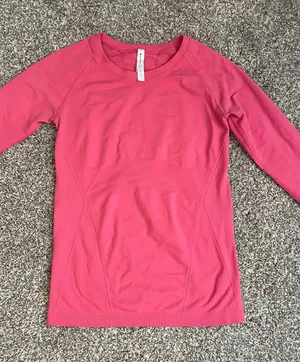 Athleta Long Sleeve thumbnail 1