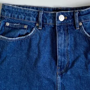 Zara Blue Denim Mini Skirt Raw Hem‎ High Waisted Medium Wash Size 28/M thumbnail 9