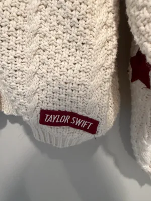 Taylor Swift Cardigan Red thumbnail 2